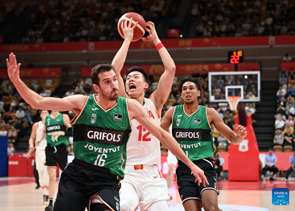 China bounce back to edge Spanish club Joventut in basketball friendly