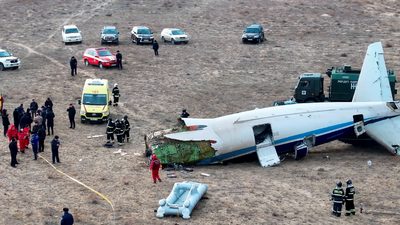 誤爆 Passenger plane from Baku crashes near Aktau, Kazakhstan