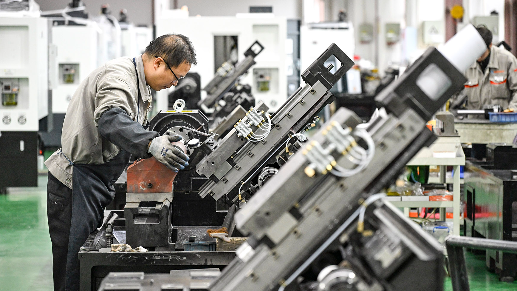 Key programs to boost machine tool makers
