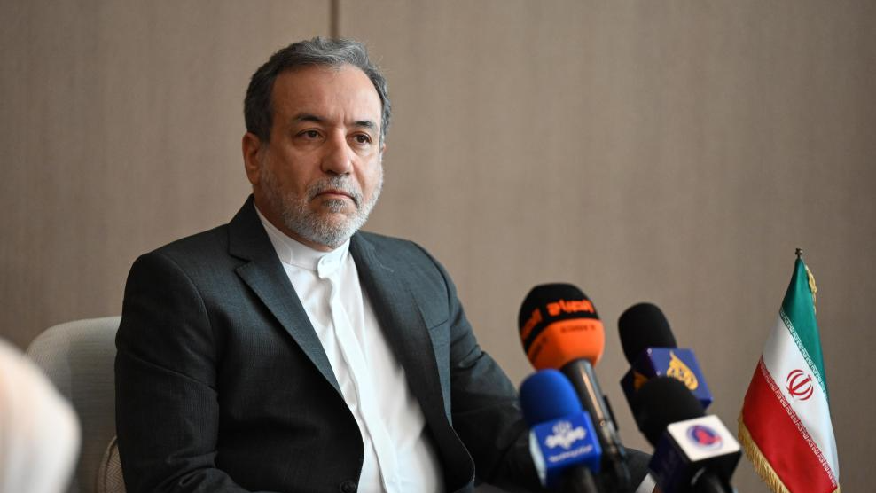 ایران ، E3 مذاکرات سطح بالا را در استانبول در مورد برنامه هسته ای برگزار می کند ایران ، E3 مذاکرات سطح بالا را در استانبول در مورد برنامه هسته ای برگزار می کند