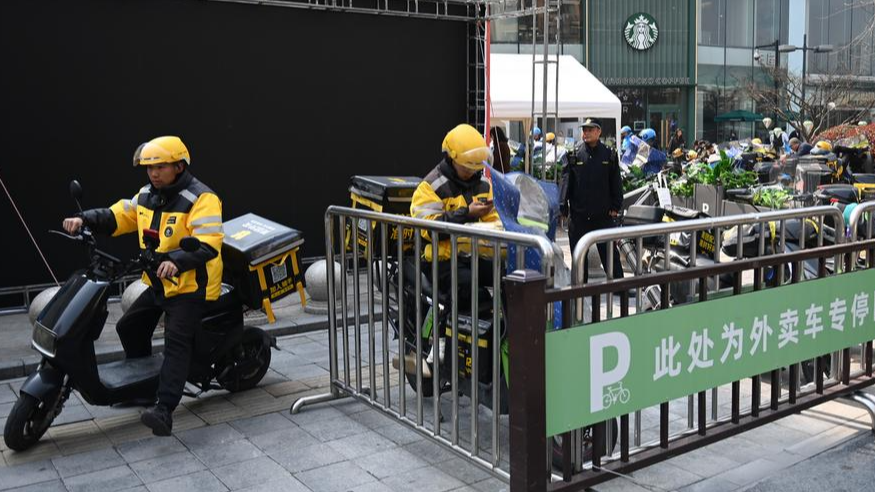 China urges food delivery platforms to compete in fair, orderly manner