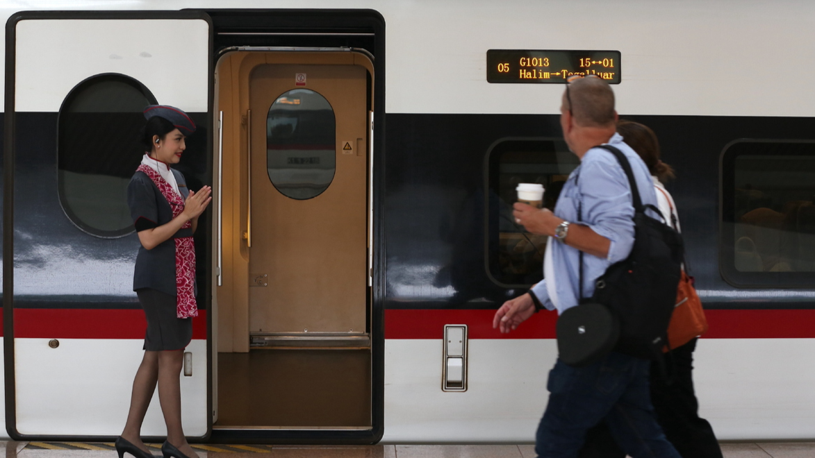High-speed rail developed by China, Indonesia reaches major milestone