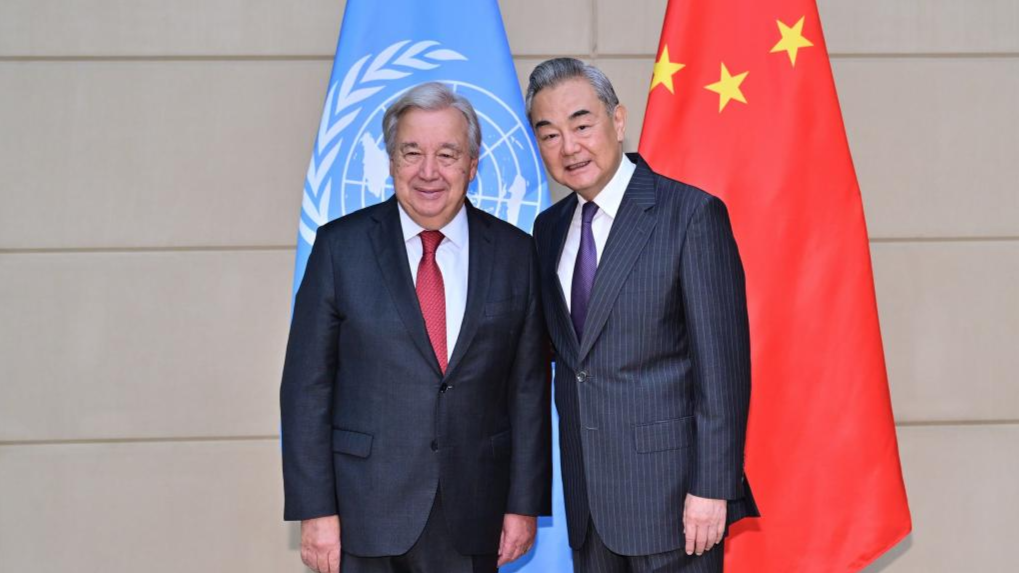 Chinese Foreign Minister meets UN chief in Tianjin