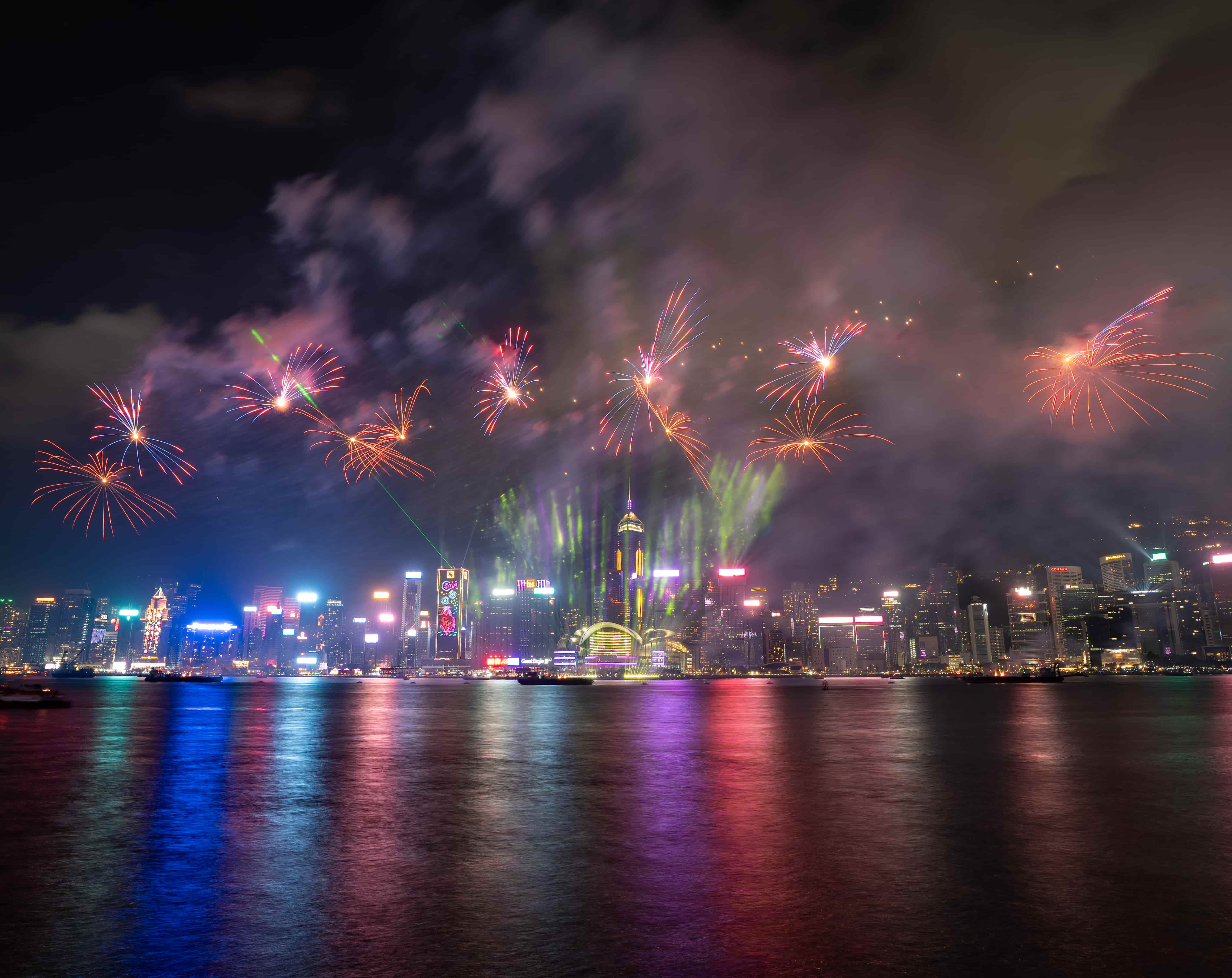Fireworks Designer Victoria Harbour Is The Most Unique Stage Fireworks Designer Victoria Harbour Is The Most Unique Stage