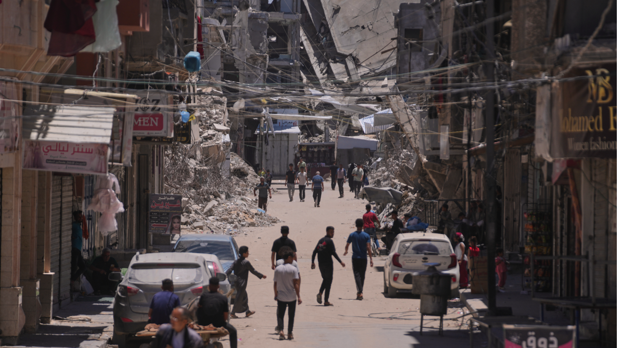 Hamas says consulting mediators on transition to 2nd phase of Gaza ...